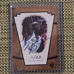 Michael Jordan Autographed Basketball Card